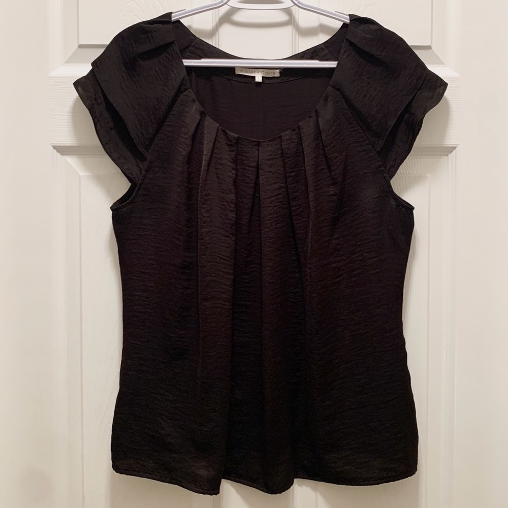 Black Flutter Sleeve Short Sleeve Top